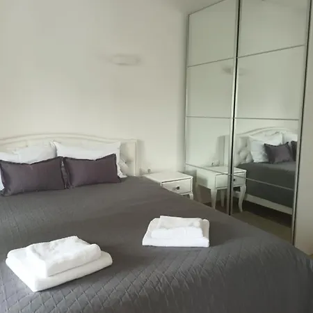 Gopalanga Lägenhet